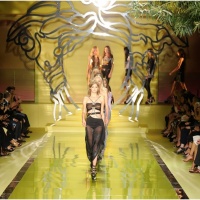 Versace, Dolce & Gabbana, Roberto Cavalli... седмицата на модата в Милано